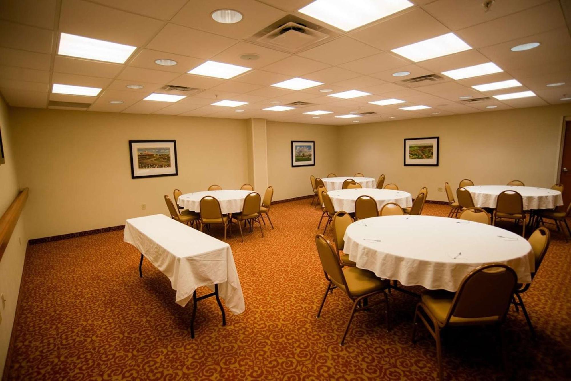 Hampton Inn & Suites Radcliff/Fort Knox Ngoại thất bức ảnh