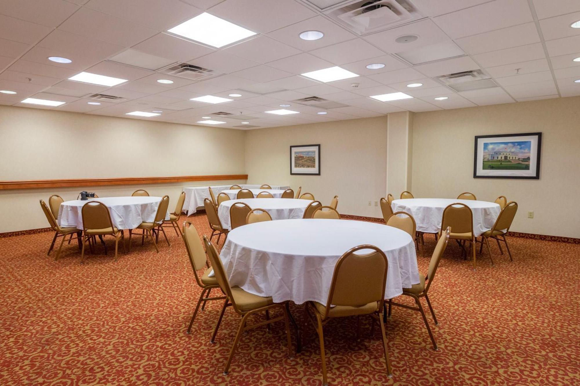 Hampton Inn & Suites Radcliff/Fort Knox Ngoại thất bức ảnh