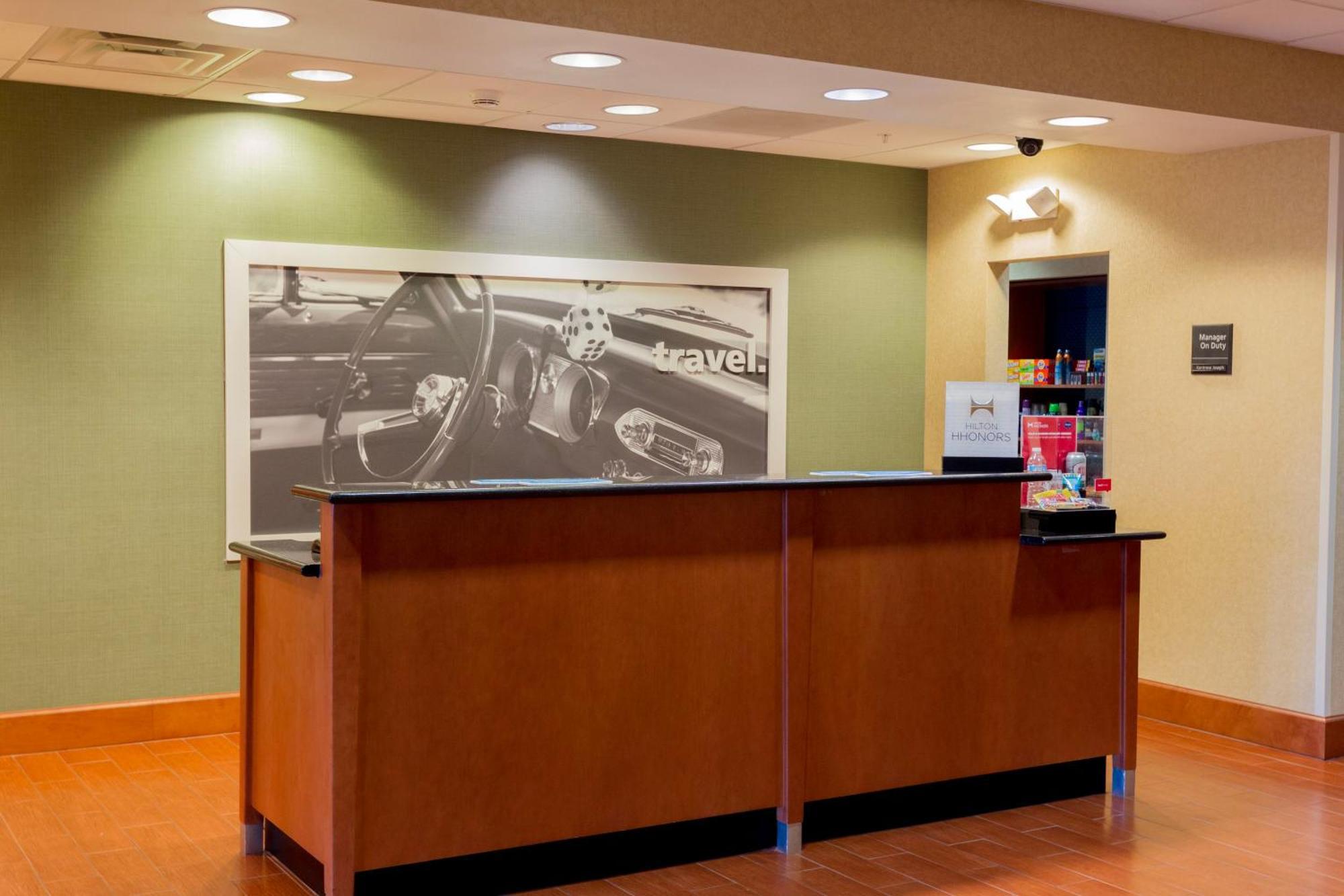 Hampton Inn & Suites Radcliff/Fort Knox Ngoại thất bức ảnh
