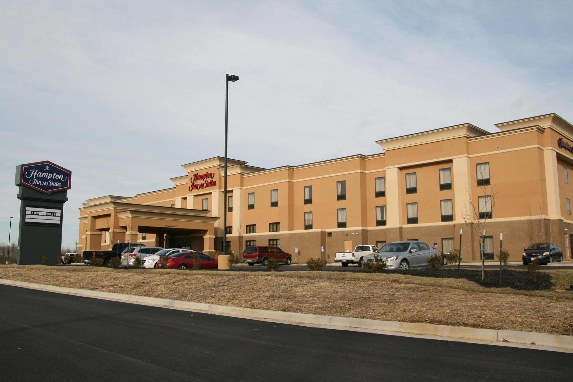 Hampton Inn & Suites Radcliff/Fort Knox Ngoại thất bức ảnh